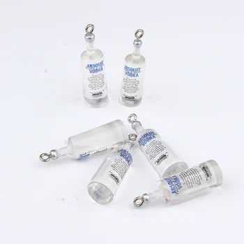 10pcs Vodka Fľašu Alkoholu Živice Charms Vody Bevarages zobrazili kľúčové tlačidlá pre Náušnice Náhrdelník Šperky Uskutočňovanie Dodávok Diy Keychain Hľadanie