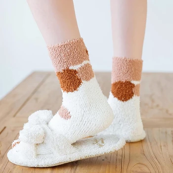 4 Párov Žien/Mužov v Zime Teplé Mačka Packa Ponožky Cartoon Zvierat Mäkkého Zamatu Zábavné Ponožka Kawaii Módne Poschodí Šťastný Spacie Ponožky