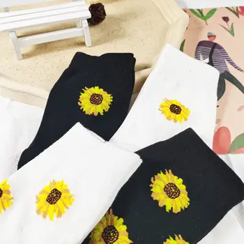 Kreatívne Daisy Čisté Bavlnené Ponožky Ženy Muži Kórejský Štýl Harajuku Kvet Žakárové Pár Ponožky Čierne Biele Bežné Skateboard Ponožka