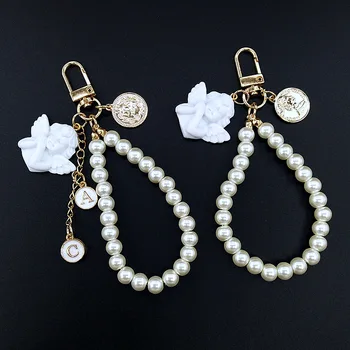 Roztomilý Vintage White Anjel Keychain Ženy Móda Perlový Náramok Prívesok Na Retro Auto Krúžok Držiak Trinket Taška Prívesky, Šperky